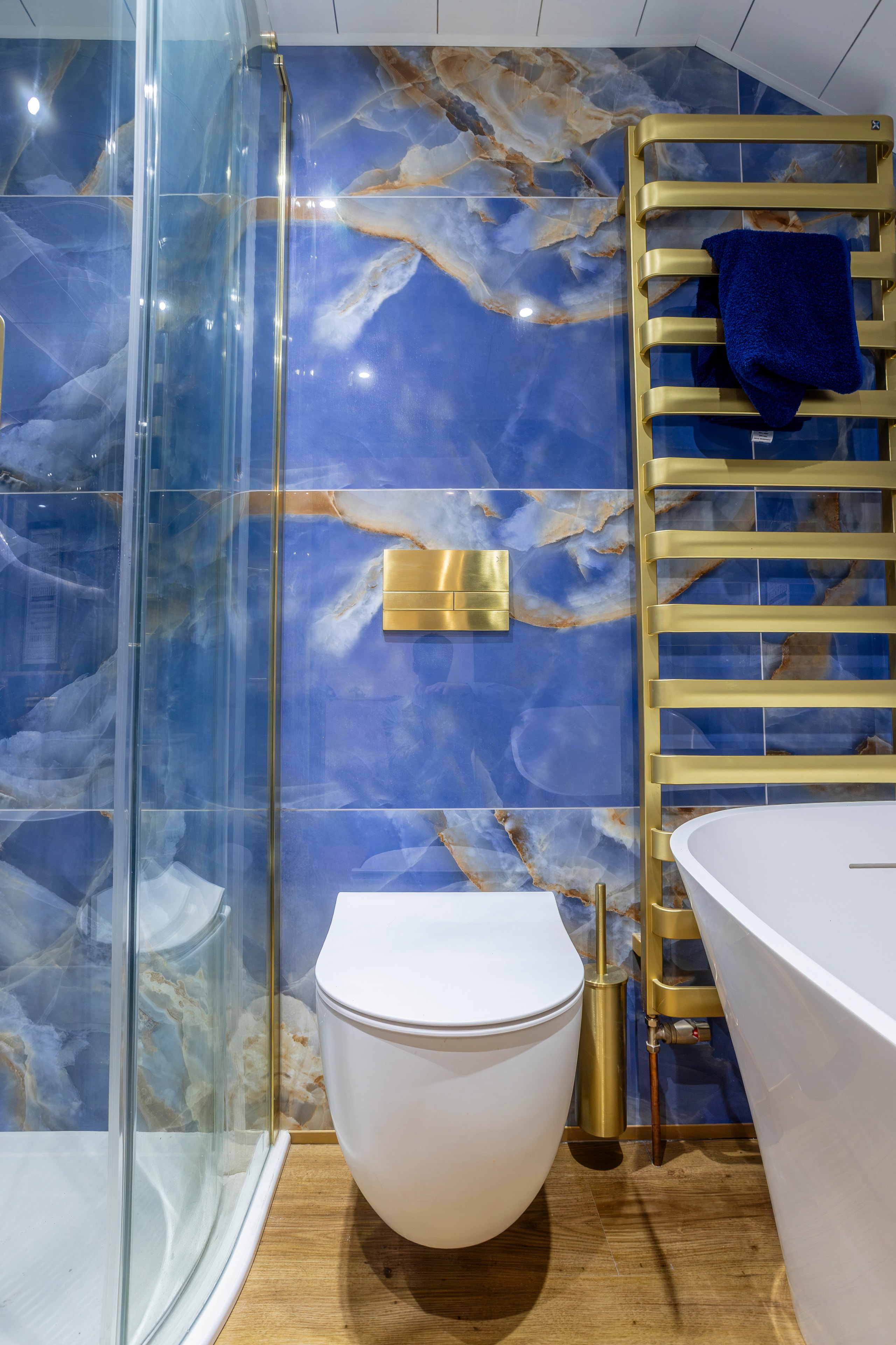 Blue onyx suite wide view